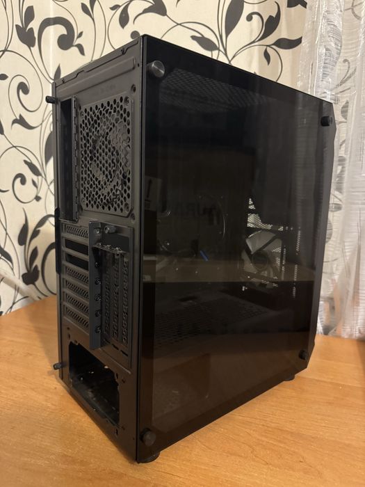 Корпус пк Gamedias +2 rgb вентилятора