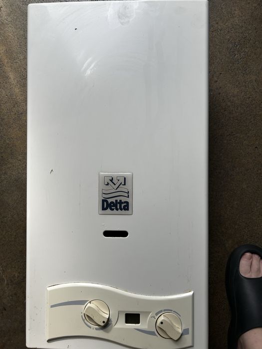 Esquentador Delta 11 litros