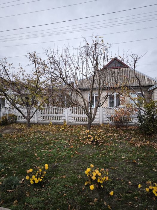 Продаю будинок, пгт. Солоне Дніпропетровської області біля лікарні