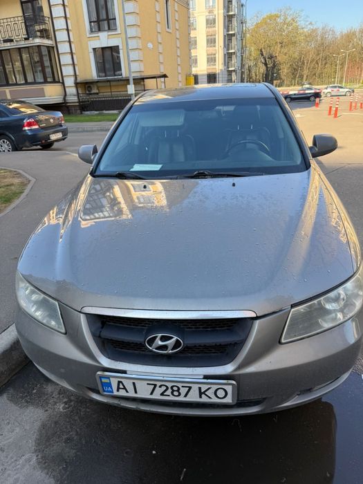 Hyundai sonata nf 2008