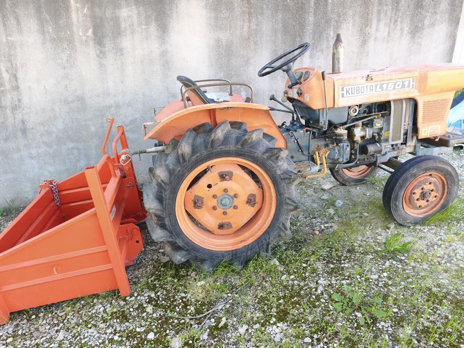 Trator KUBOTA 1501