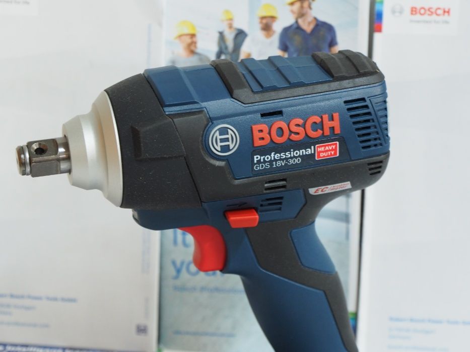 BOSCH GDS 18V-300 klucz udarowy Mocy 300Nm korpus bez bateria wurth