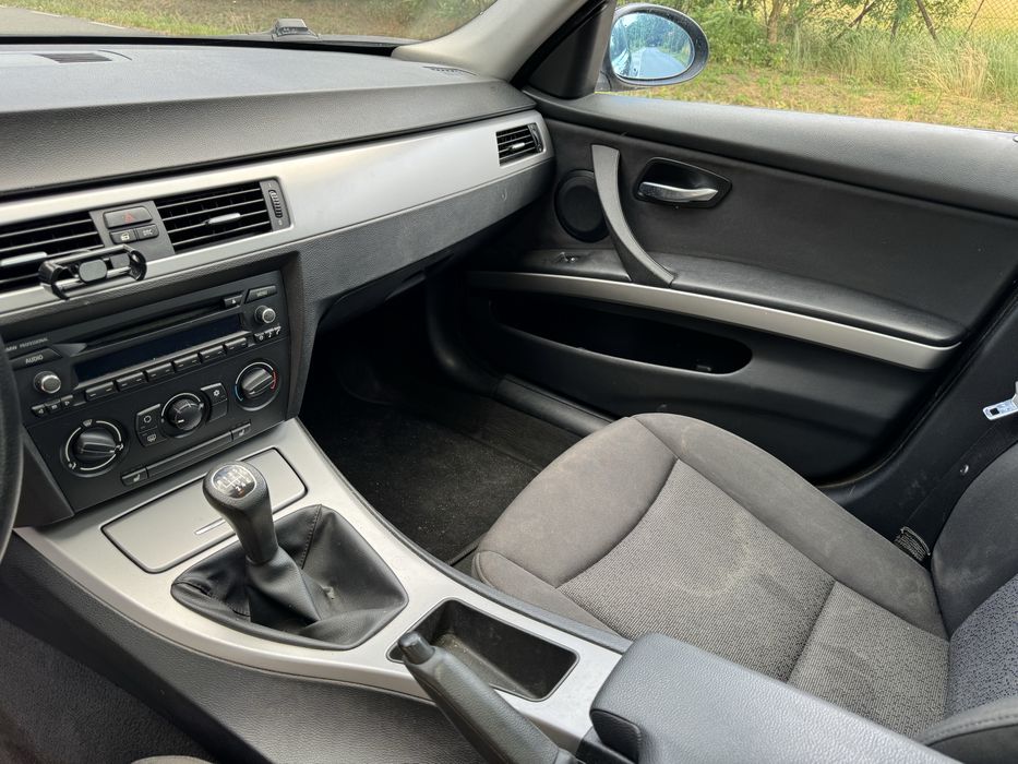 BMW E90 2.0 2006
