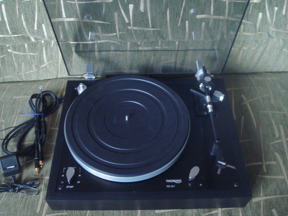 Продам проигрыватель пластинок Technics SL-120