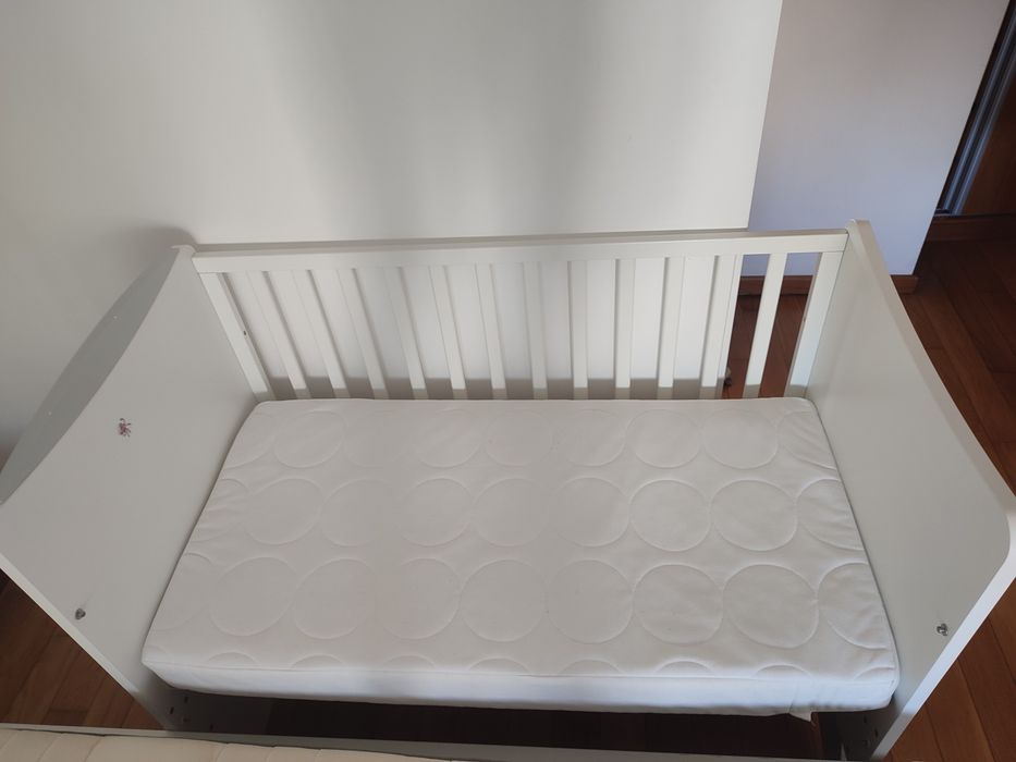 Berço bebe em bom estado
