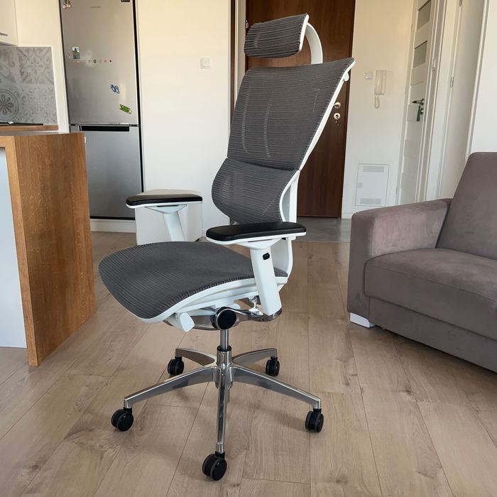 Krzesło biurowe Grospol Ioo