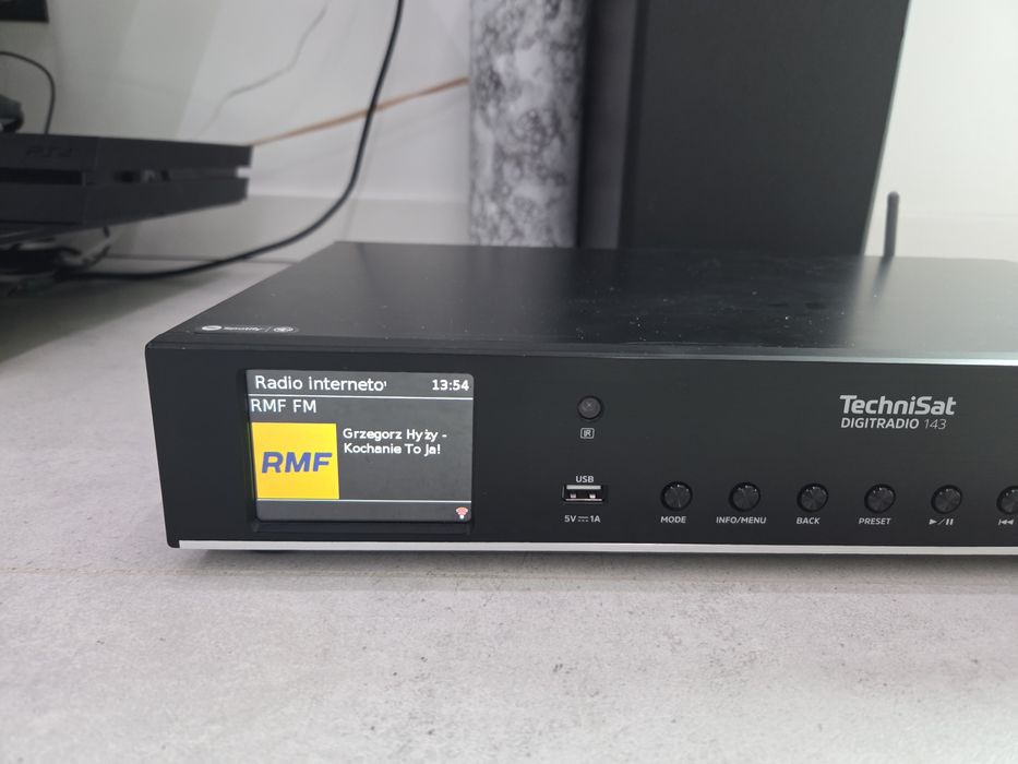 TechniSat Digitradio 143 radio internetowe