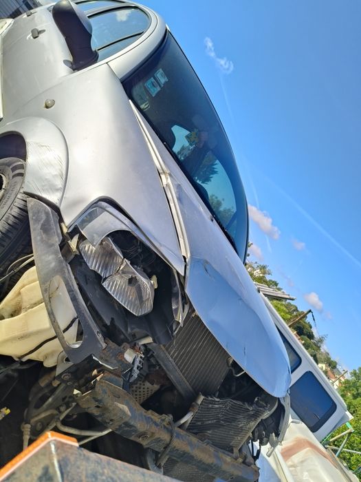 Citroen C3 ano 2002 só peças