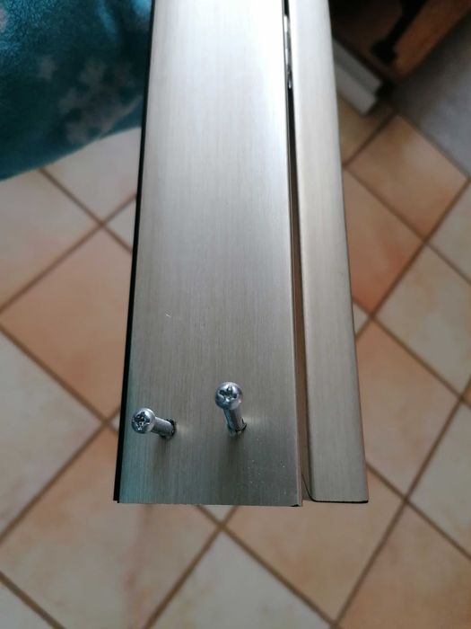 Moldura em madeira tipo placard