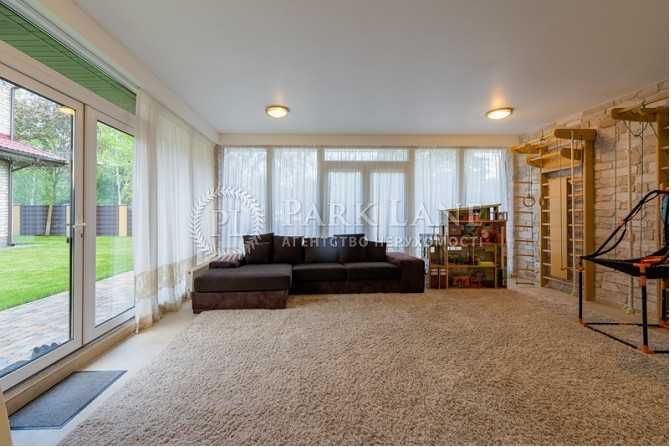 Березівка. КМ Козирна Карта. Будинок з дуже гарним ремонтом.