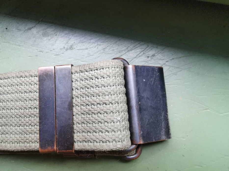 Sprzedam pas wojskowy z PRL