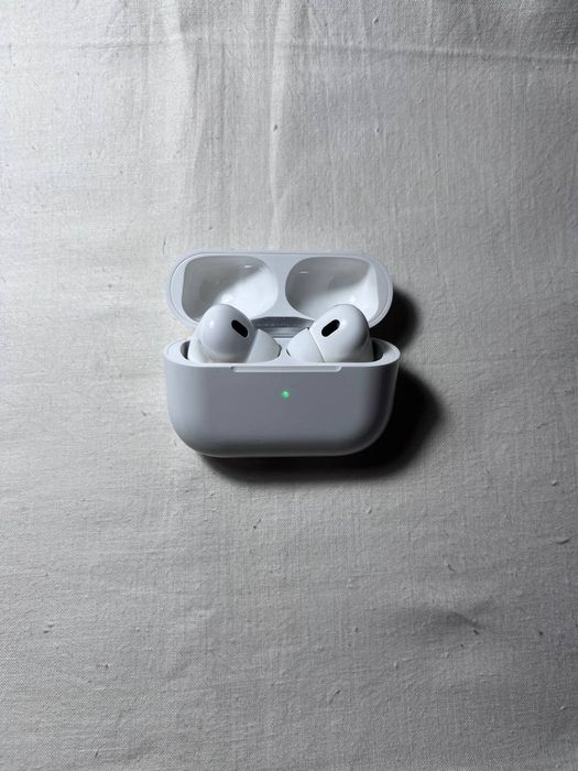 Бездротові навушники AirPods Pro