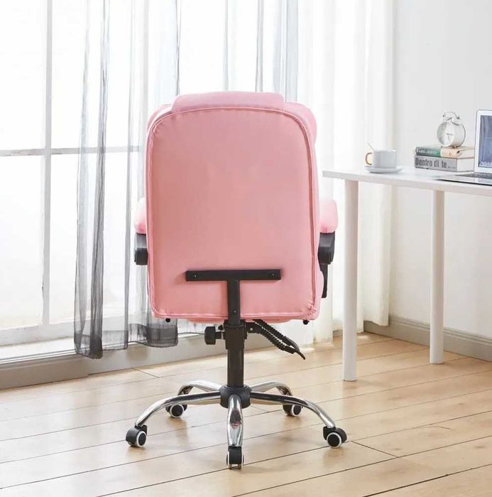 Крісло офісне на колесах BN6071 рожеве для комп'ютера з підставкою ніг