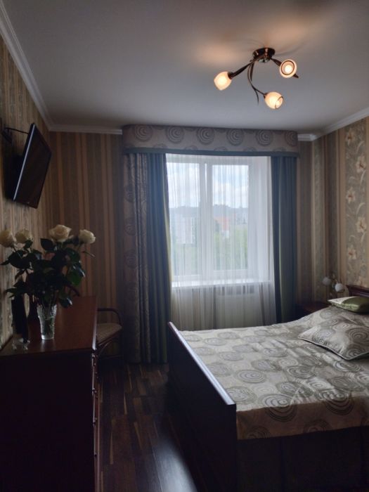 Продам 2-кімн. квартиру в новобудовіна вул. Зоряна (Арцеулова)