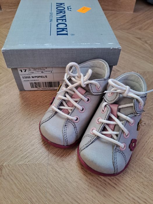 Buty rozm 17 dla dziewczynki kronecki