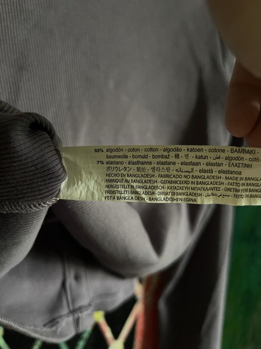 Damski krótki sweterek na długi rękaw z prążkowanego materiału Zara S