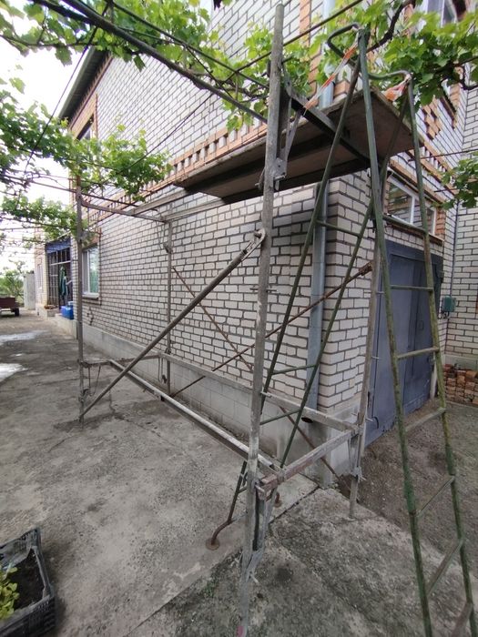 Аренда строительных лесов.Ингулец.