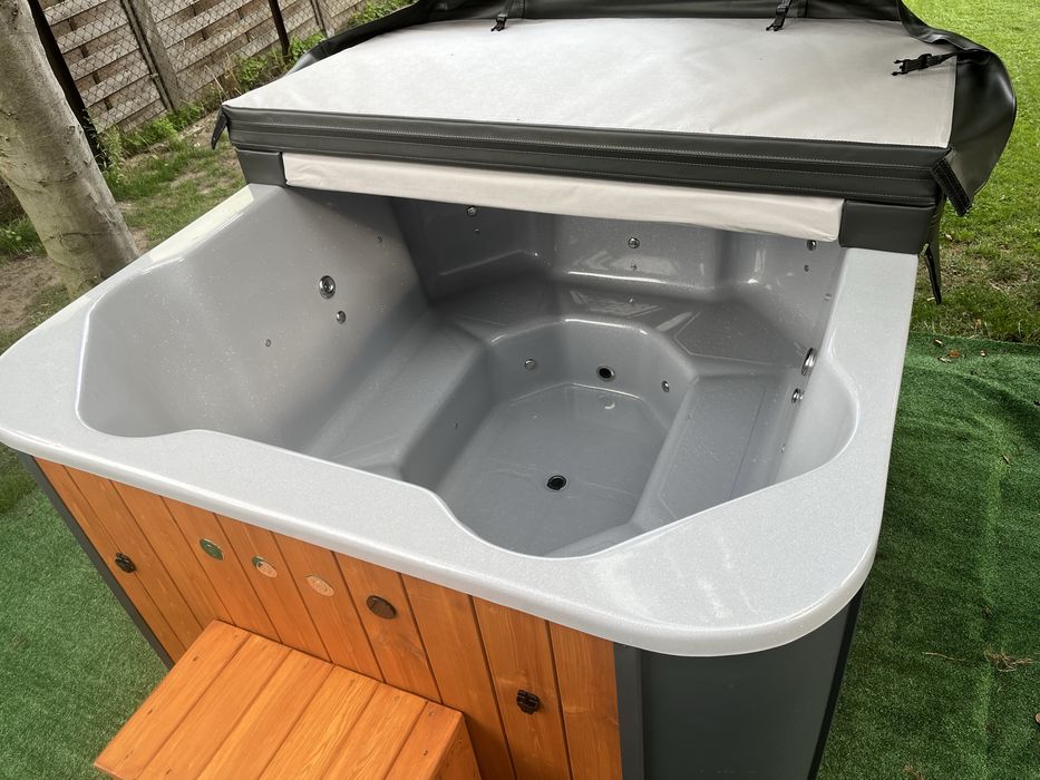Balia ogrodowa prostokątna, kwadratowa, jacuzzi, bania, hydromasaż