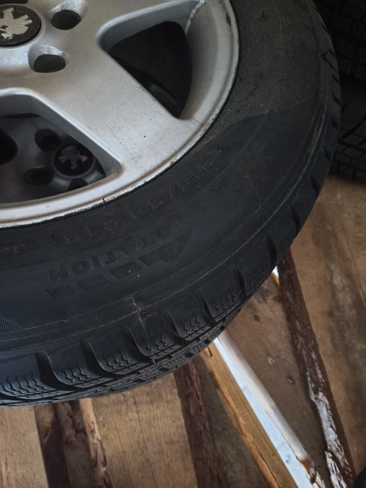 Opony zimowe bieżnikowane Gal-Gum 215/60 R16 – komplet 4 szt.