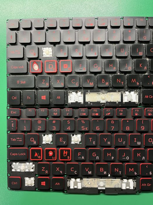 Клавиши клавиатуры с подсветкой Acer Nitro 5