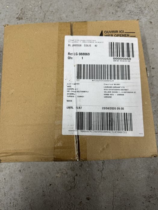 Монтажная коробка Legrand 088069