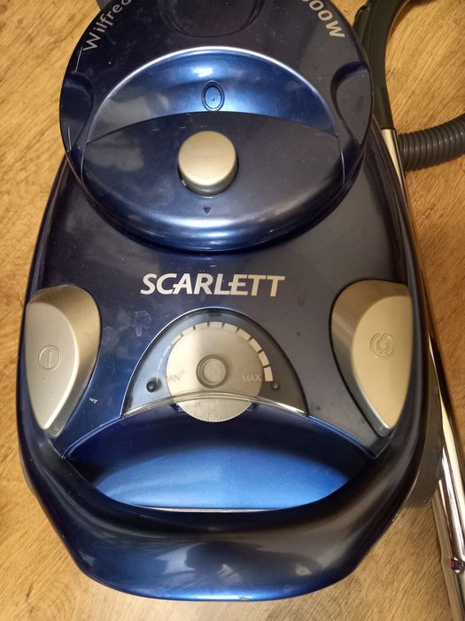 Пылесос Scarlet SC-286