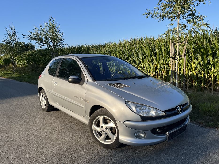 Peugeot 206 1.6D 109km  2004r z Niemiec