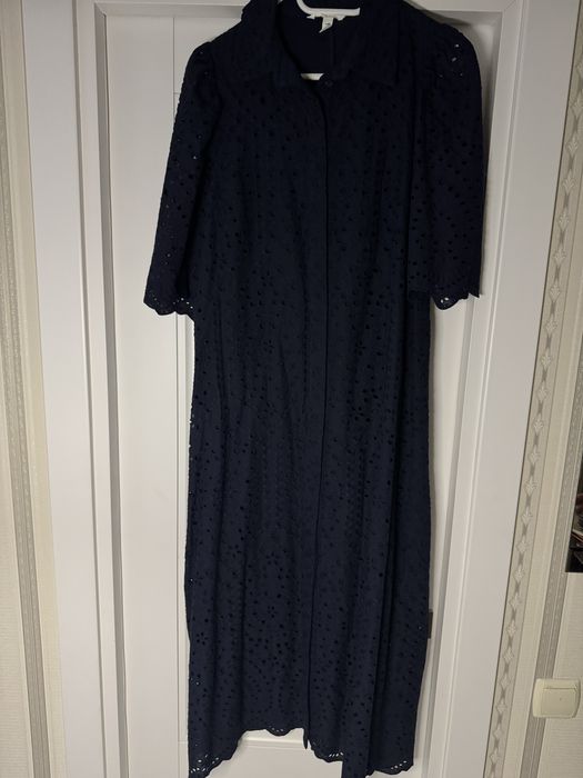 Чорна сукня в прошву hm