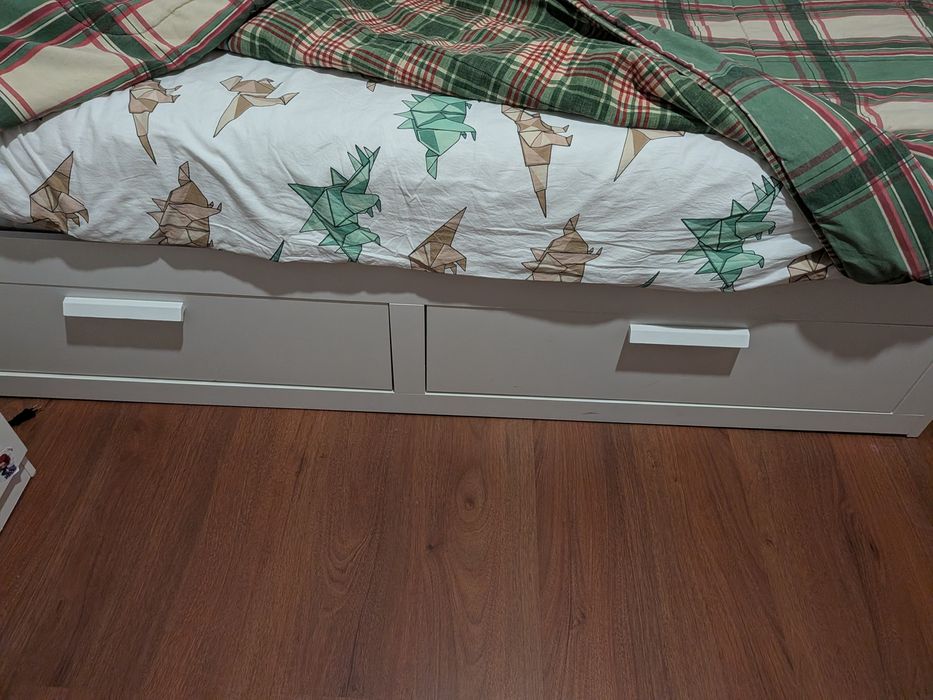 Cama IKEA BRIMNES 80x200 com 2 colchões + 2 gavetas