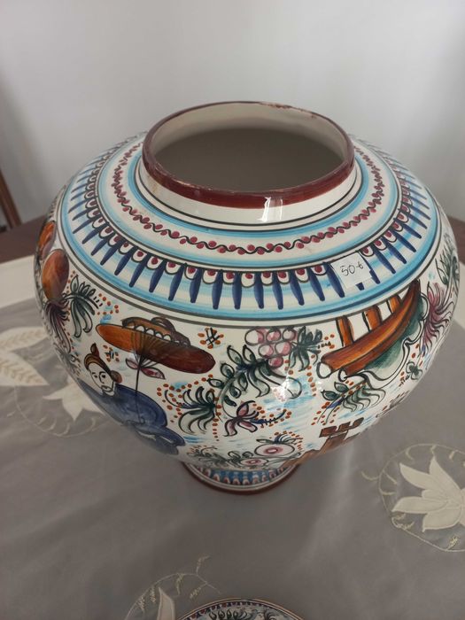 Bonito pote, jarrao pintado a mão