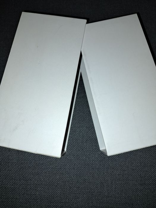 Pudełko po telefonie Huawei P8 lite