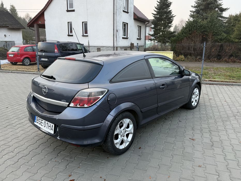 Opel Astra H gtc Sport