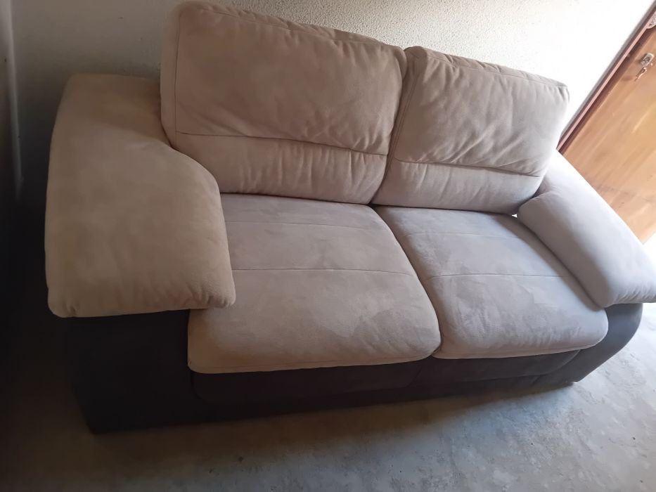 Sofa com pouco uso