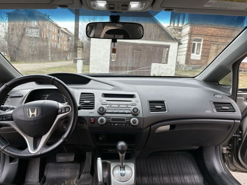 Honda Civic 4D 1.8
