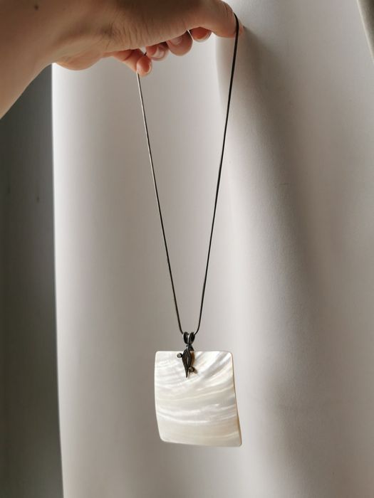 Stary duży wisiorek z masy perłowej i łańcuszek srebro 925 vintage