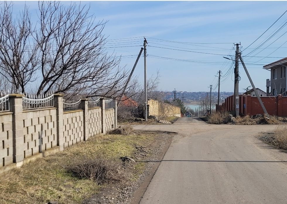 Участок с коммуникациями по фасаду рядом Фонтанка - Більше