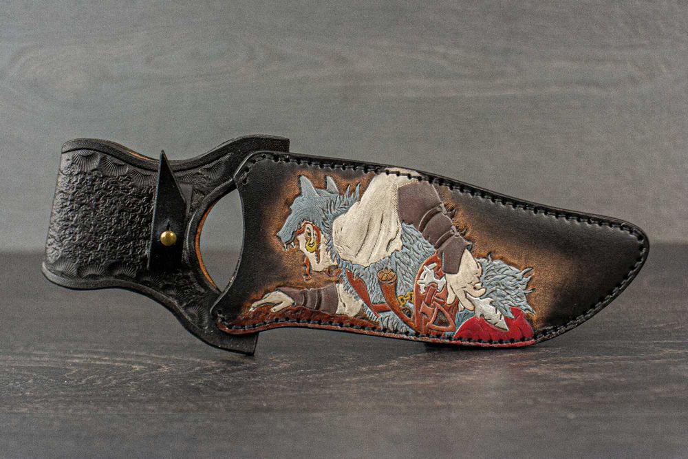 Ножны ручной работы с тиснением. На заказ.