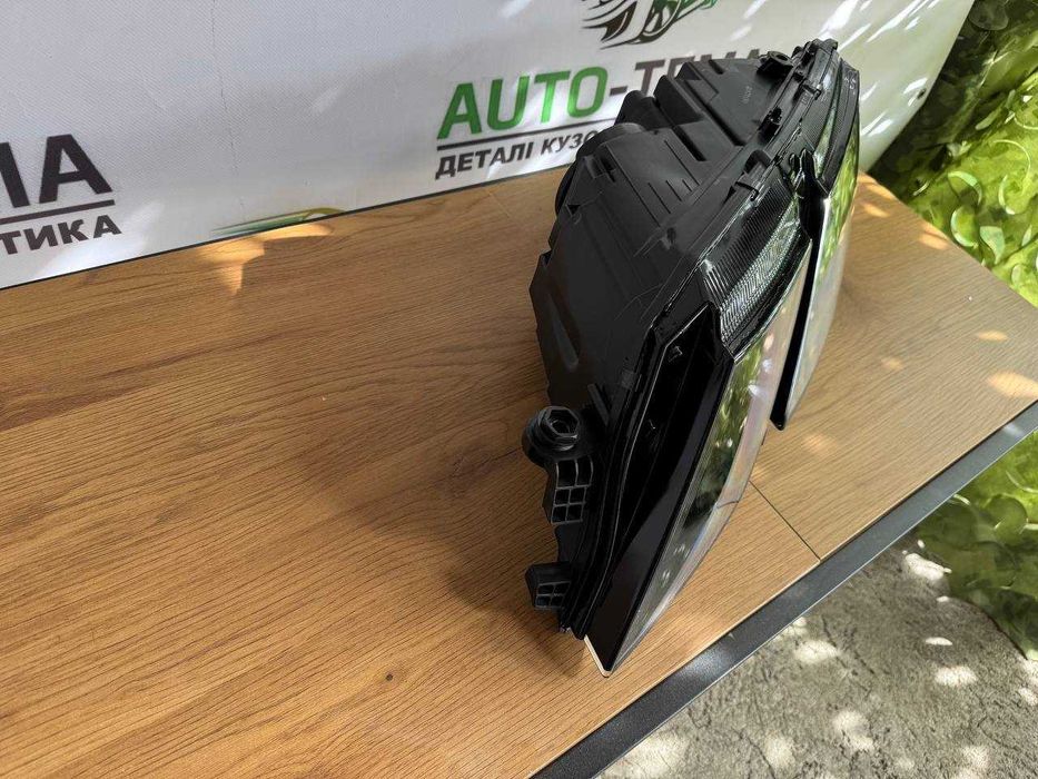 Фара Skoda Octavia A7 рестайл фары Шкода Октавия 2017-2020