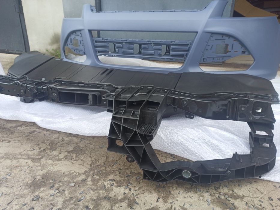 Панель радіатора (телевізор) Ford Escape Kuga 2013-19 CM5Z8A284A