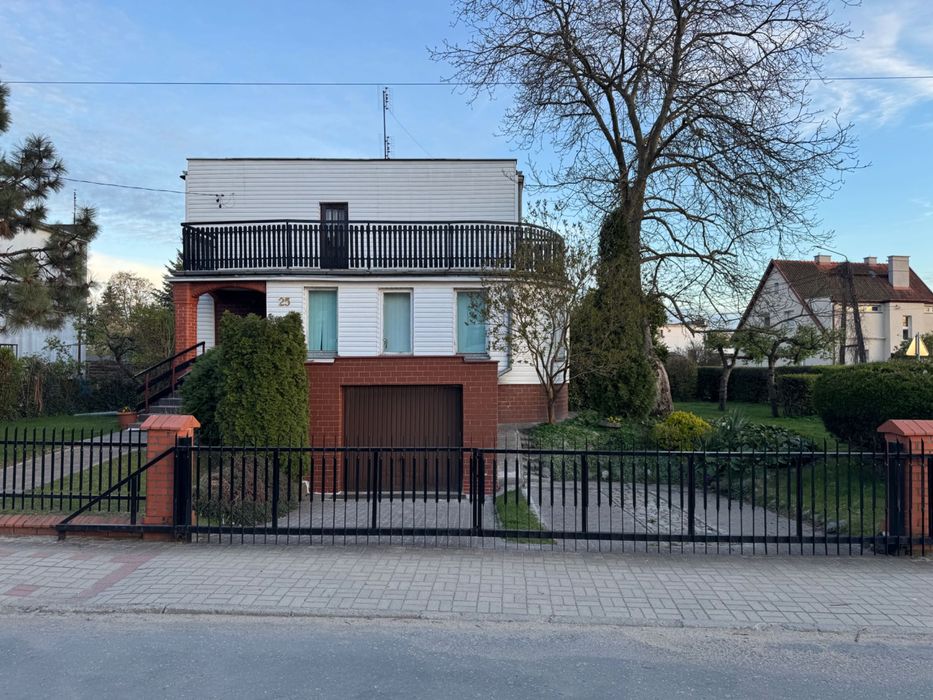 Sprzedam dom wolno stojący w Pasłęku w bardzo dobrej lokalizacji