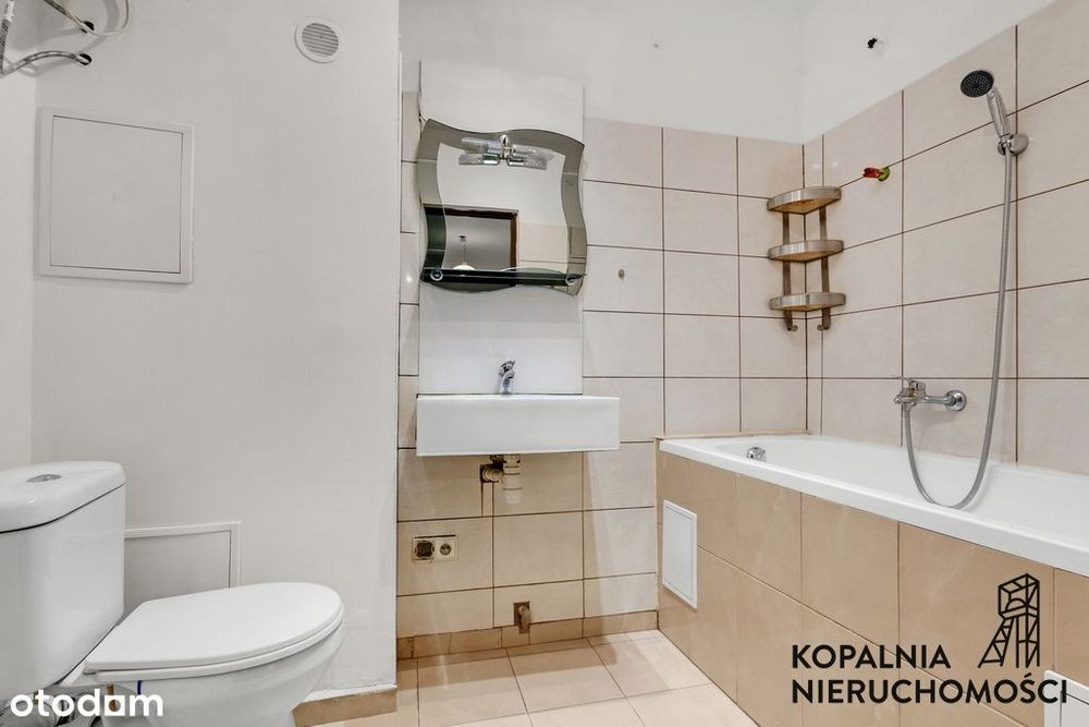 3 pok. kamienica centralne balkon 1 piętro
