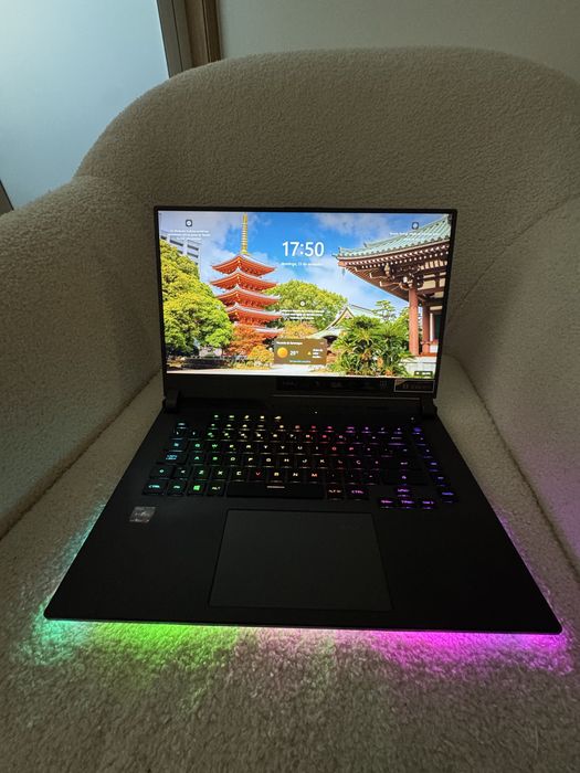 Asus rog strix g513