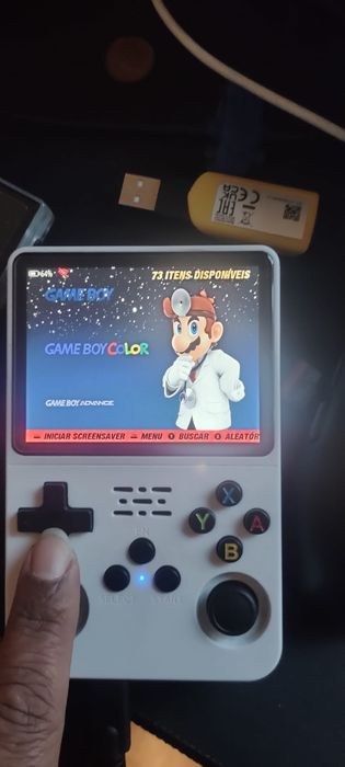 Console retro   perfeito pra  jogar