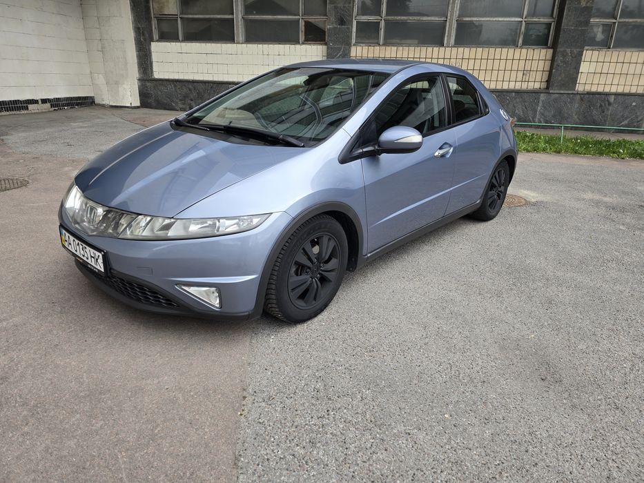 Продам Honda Civic 5D