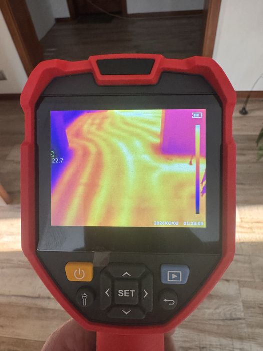 Uni-T   720 E Kamera Termowizyjna UTi720E