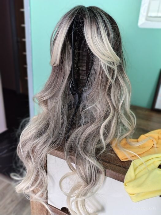 Promocja !!!Peruka ombre platynowy  blond plus gratis