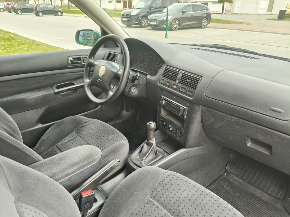 Volkswagen Golf 4
