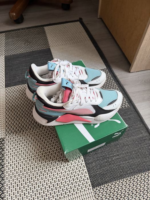 Кросівки puma.