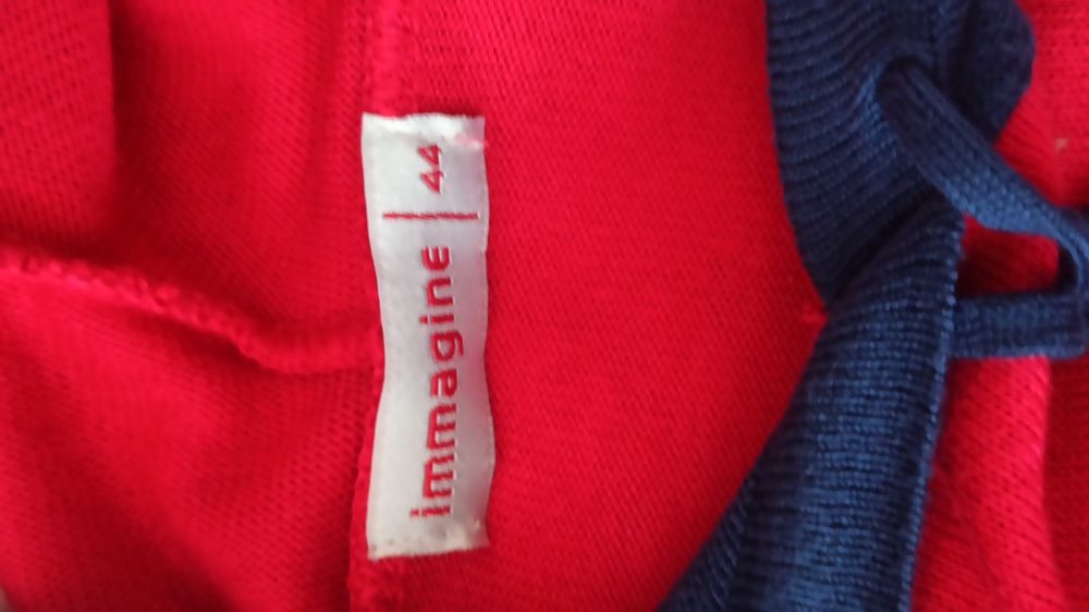 Sweterek, bluzka dzianinowa Immagine