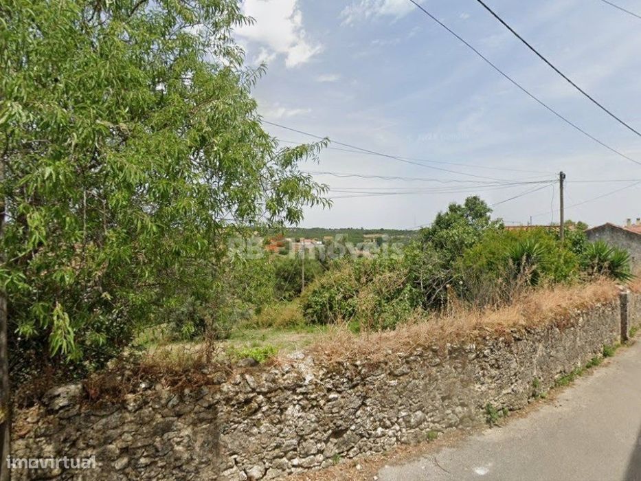 Terreno Urbano com 2520m2 - Outeiro Grande, Torres Novas — Assentiz, Santarém
